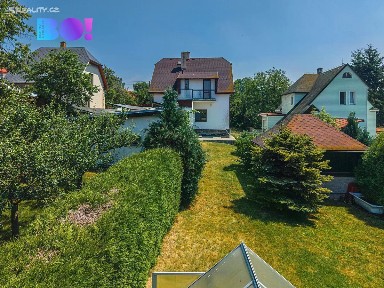 Prodej rodinného domu 197 m², pozemek 880 m²