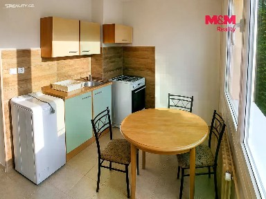 Pronájem bytu 1+1 36 m² Holešická, Chomutov