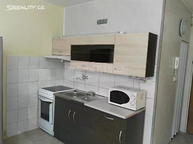 Pronájem bytu 1+1 36 m² Partyzánská, Chomutov