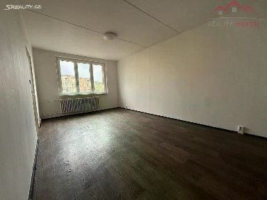 Pronájem bytu 2+1 80 m² Kamenná, Chomutov