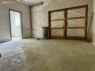 Dolní Kounice, Brno-venkov, Hlavní, 15