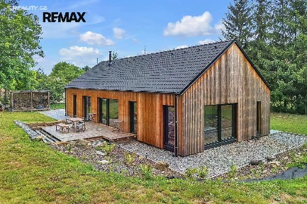 Prodej rodinného domu 114 m², pozemek 3225 m² Chlum