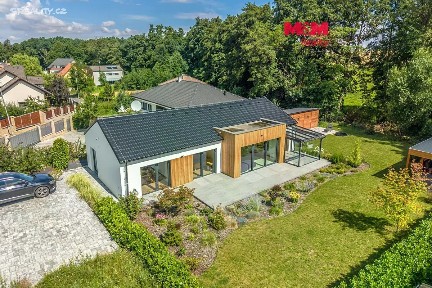 Prodej rodinného domu 110 m², pozemek 1103 m²