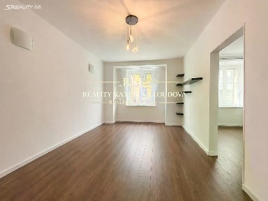 Prodej bytu 2+1 68 m² Dobrovského, Plzeň - Jižní Předměstí