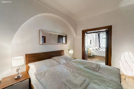 Prodej bytu 2+kk 54 m² Tomášská, Praha - Malá Strana