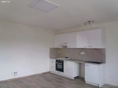 Pronájem bytu 1+kk 35 m² Neratovice