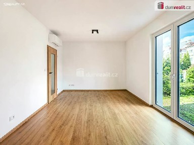 Pronájem bytu 2+kk 50 m² Nad pískovnou, Praha - Krč
