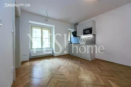 Pronájem bytu 2+kk 38 m² Kozí, Praha - Staré Město
