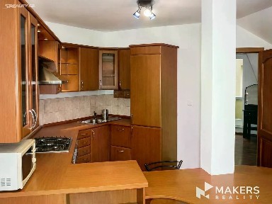 Pronájem bytu 2+kk 63 m² Sochařská, Praha - Bubeneč