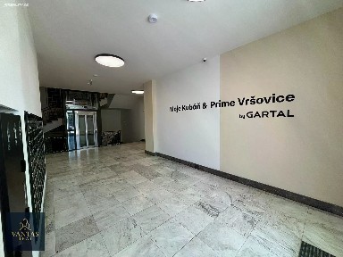 Pronájem bytu 1+kk 33 m² Kubánské náměstí, Praha
