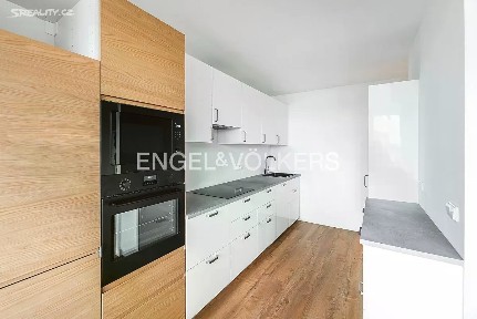 Pronájem bytu 3+kk 75 m² K Botiči, Praha - Vršovice
