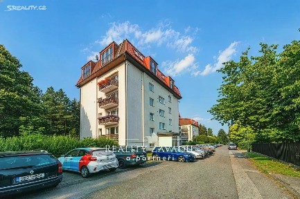 Prodej bytu 3+1 70 m² Bezručova, Říčany