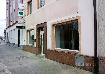 Pronájem obchodního prostoru 132 m²