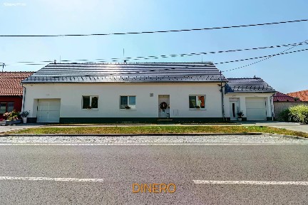 Prodej rodinného domu 200 m², pozemek 1297 m² Loděnice