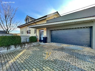 Pronájem bytu 4+kk 105 m² Horní Úlehla, Olomouc - Droždín