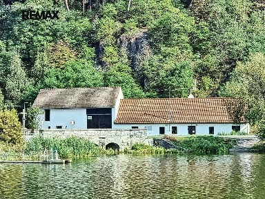 Prodej rodinného domu 100 m², pozemek 691 m² Žinkovy