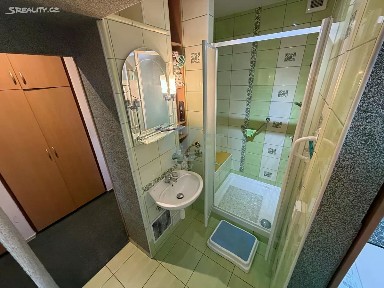 Karviná, Mizerov, tř. Těreškovové, 51
