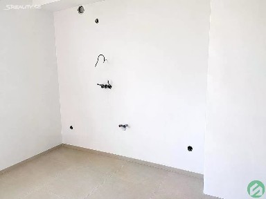 Pronájem bytu 1+kk 30 m² Na Truhlářce, Praha - Libeň