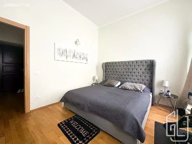 Pronájem bytu 2+kk 52 m² Rumunská, Praha - Vinohrady
