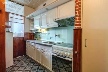 Pronájem bytu 3+kk 70 m² Na Záhonech, Praha - Michle