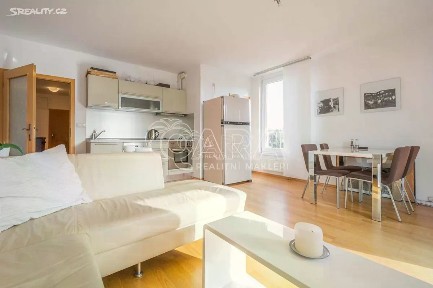 Pronájem bytu 2+kk 59 m² Zlonická, Praha - Letňany