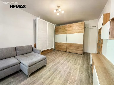 Pronájem bytu 1+1 31 m² Rakovského, Praha - Modřany
