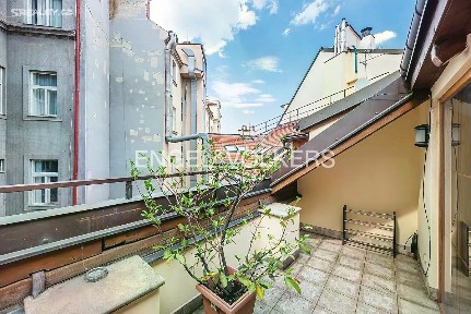Pronájem bytu 4+kk 221 m² Truhlářská, Praha - Nové Město