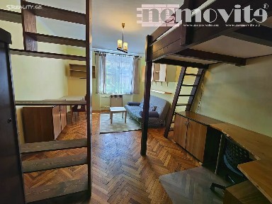 Pronájem bytu 1+kk 32 m² Malešická, Praha - Žižkov