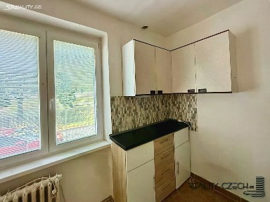 Pronájem bytu 1+kk 22 m² náměstí SNP, Kynšperk nad Ohří