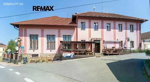 Prodej restaurace 500 m²