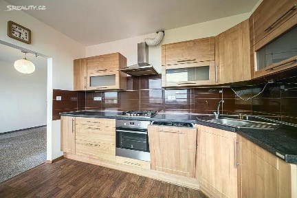 Pronájem bytu 2+1 57 m² Uherské Hradiště