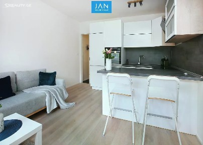 Pronájem bytu 2+kk 41 m² Kytínská, Praha - Hostivař