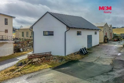 Prodej skladového prostoru 195 m²