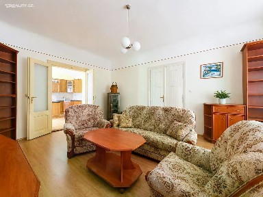 Pronájem bytu 2+1 90 m² Masarykovo náměstí, Bělá pod Bezdězem