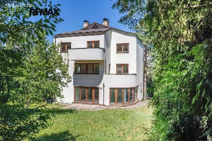 Prodej vily 358 m², pozemek 1101 m² Ve studeném, Praha - Braník