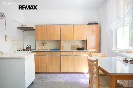 Pronájem rodinného domu 110 m², pozemek 742 m² Študlov