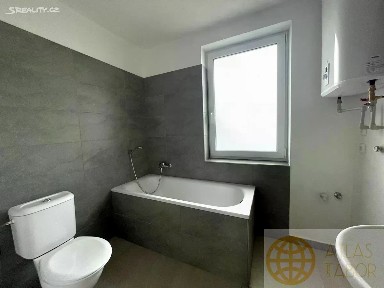 Pronájem bytu 2+kk 50 m²