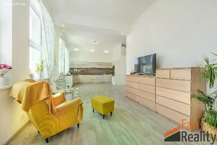 Prodej bytu 5+kk 118 m² Okružní, Meziboří