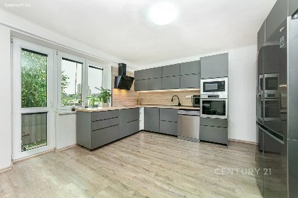 Prodej bytu 3+kk 68 m² Dolní, Ostrava - Zábřeh
