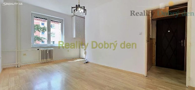 Prodej bytu 1+kk 21 m² Osada míru, Dolní Benešov