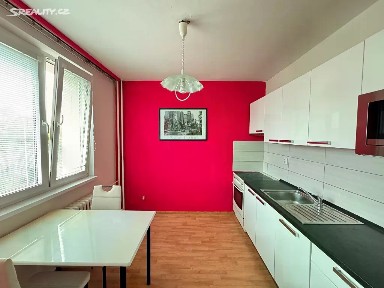 Prodej bytu 1+1 40 m² třída Edvarda Beneše, Hradec Králové - Nový Hradec Králové