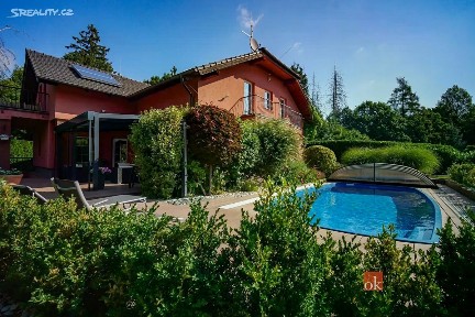 Prodej rodinného domu 389 m², pozemek 1118 m² Honzíkova, Babice