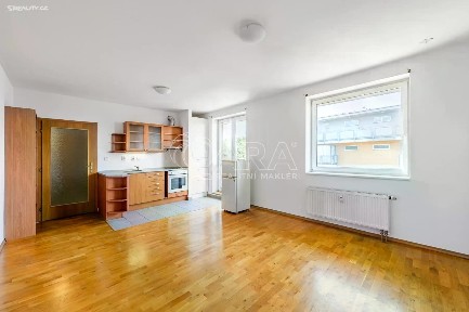 Pronájem bytu 1+kk 34 m² Vřesová, Praha - Troja