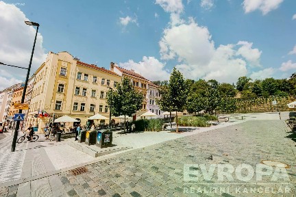 Pronájem obchodního prostoru 49 m² Husitská, Praha - Žižkov