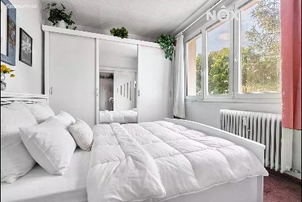 Prodej bytu 3+1 64 m² Gagarinova, Karlovy Vary - Drahovice