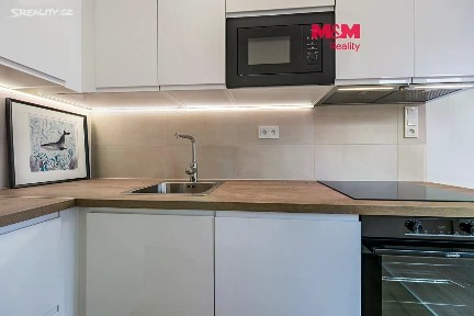 Prodej bytu 2+kk 46 m² Arnošta Staňka, Praha - Hostivař