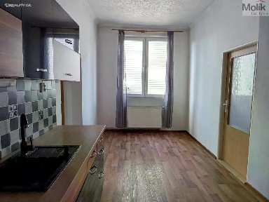Pronájem bytu 3+1 90 m² Hornická, Košťany