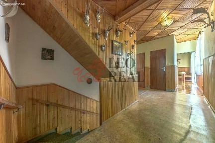 Prodej rodinného domu 250 m², pozemek 496 m² Růžová, Rovensko pod Troskami