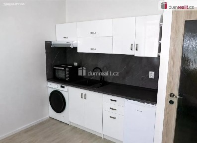 Pronájem bytu 1+kk 20 m² Pohraniční, Děčín - Děčín I-Děčín