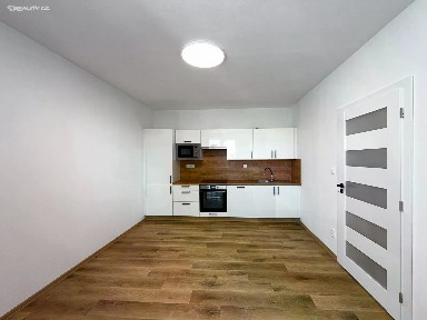 Pronájem bytu 2+kk 42 m² K. Chocholy, České Budějovice - České Budějovice 2